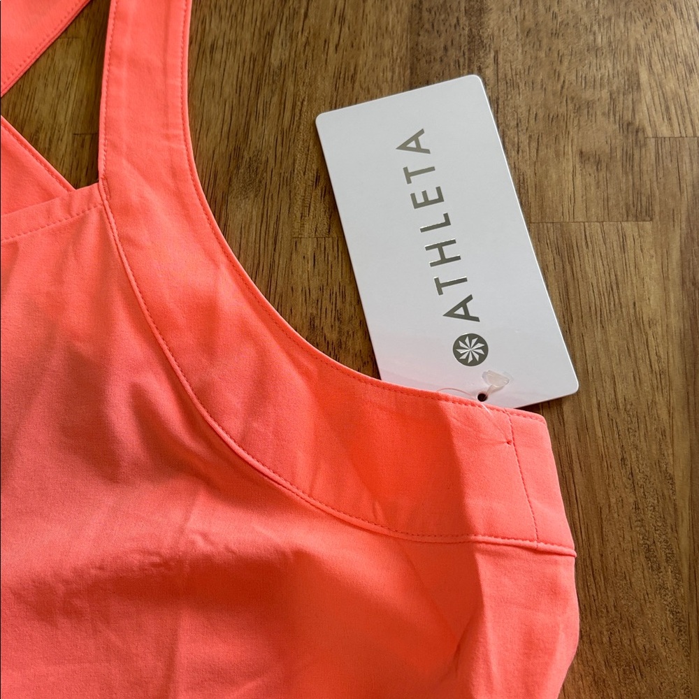 Athleta Women's Bright Coral Tank Top size M NWT - Picture 2 of 8